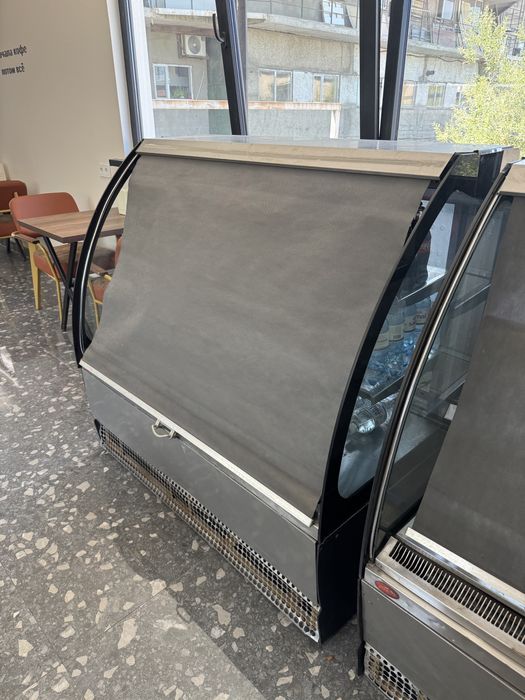 Холодильная витрина открытая