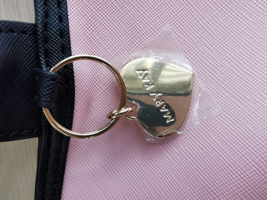 Сумка розовая Мери К