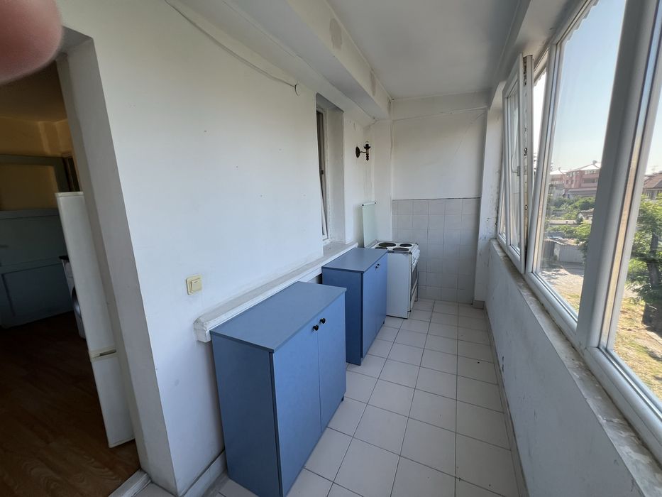 Дава се под наем Тристаен апартамент в Пловдив, Каменица 1 - 60 кв.м за 306 € - Снимка #1