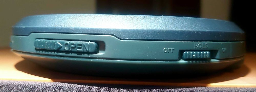 CD Player Portabil Grundig Squixx CDP 4100