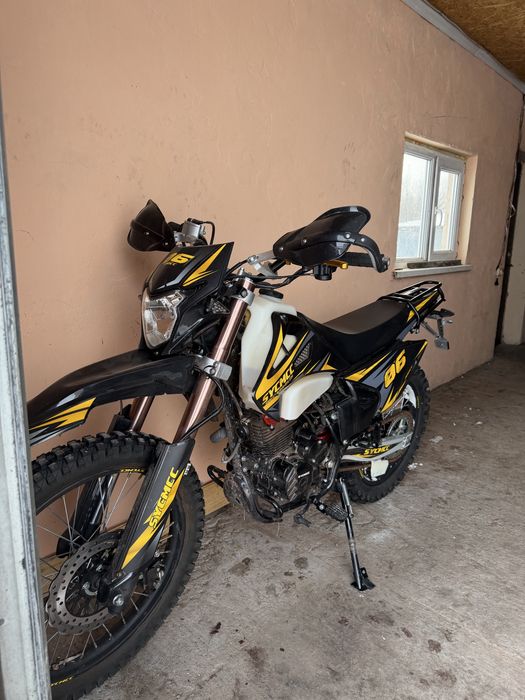 Продам мотоцикл  300 куб эндуро крос