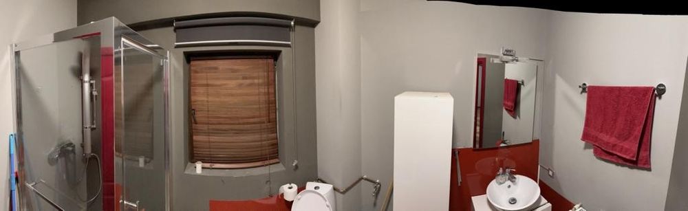 Apartament 4 - 5 camere - 2 ap. unite, TVA mic