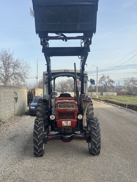 Fiat 640 DT 4x4 cu Incarcator Frontal