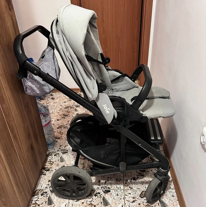 Бебешка количка Joie