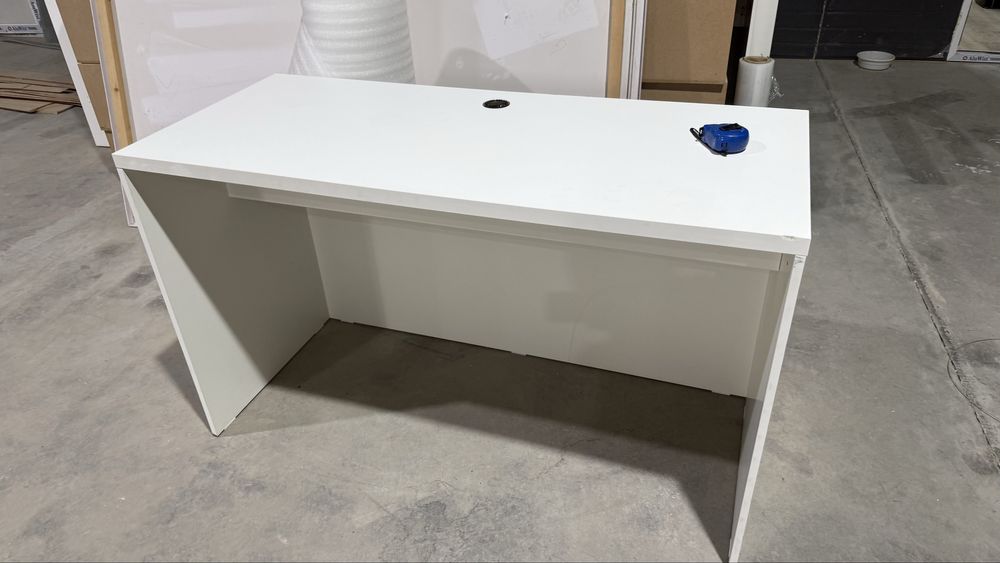 Столы из мдф 140х60х84 см