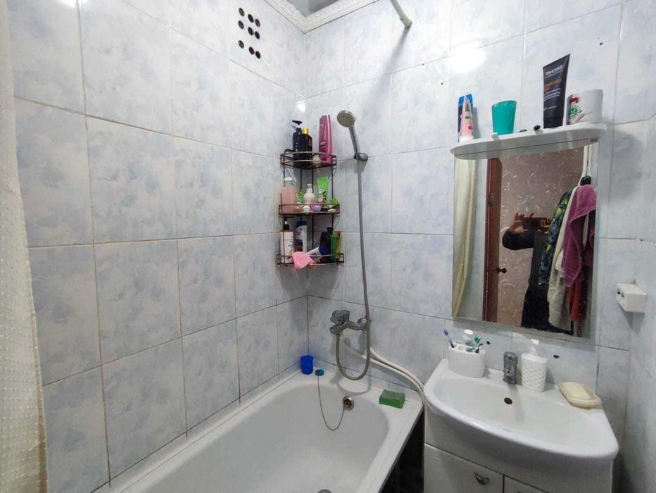 2 комнатная КСК распашенка 43,7 м2 2/5 1973 панель