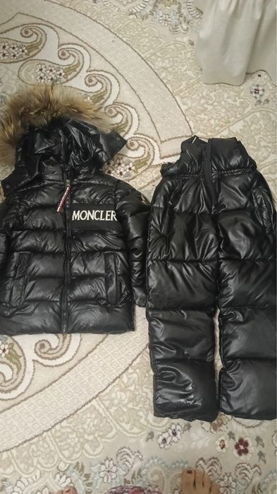 Продам детский комбинезон