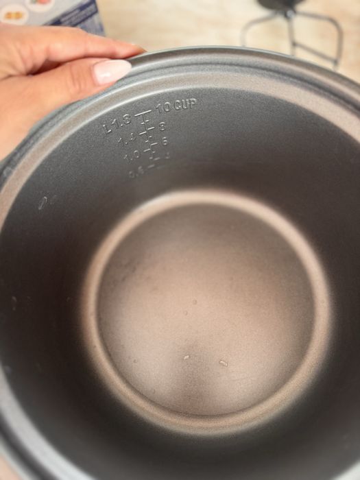 Оризоварка Russel Hobbs