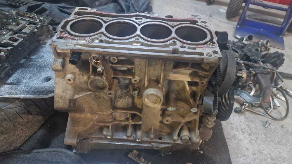 bloc motor complet 1.5 tsi Vw Skoda Seat  DPCA DPCB DADA