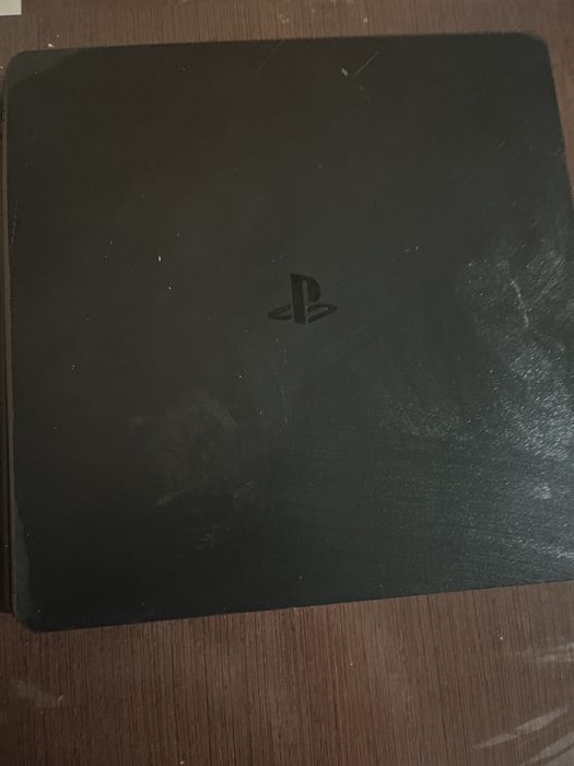 Ps4 slim 1tb hdr, cu un monitor de gaming,+ 6 jocuri