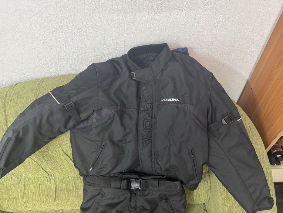 Corona Мото дрехи много запазени л номер