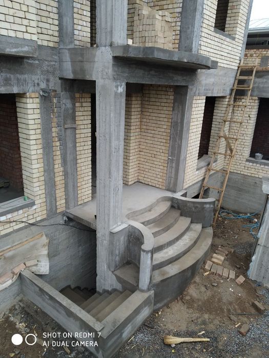 Бетон зина (Лестница) киламиз. Хизматлар кафолатланган.