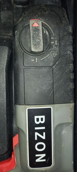 Продам дрель перфоратор