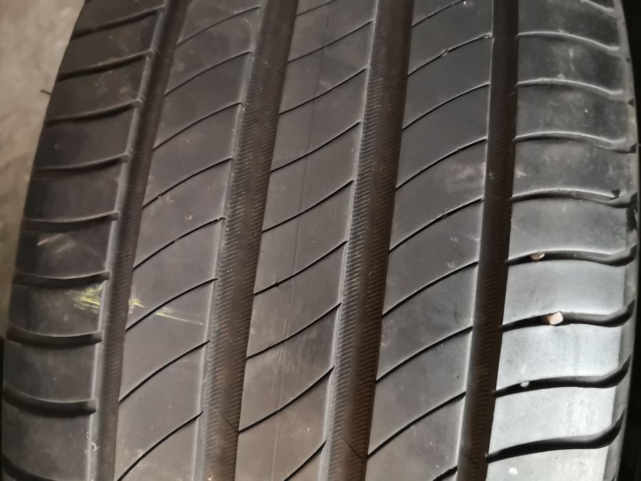 235 45 18 цола гуми нови Michelin dot 23