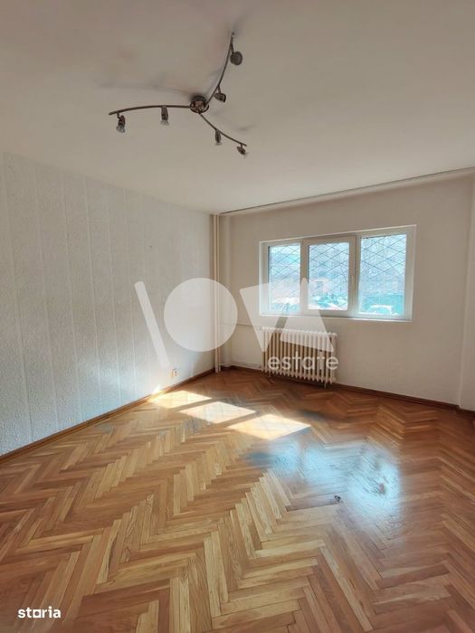 De închiriat: Apartament 3 camere  nemobilat - 13 septembrie - Marriot