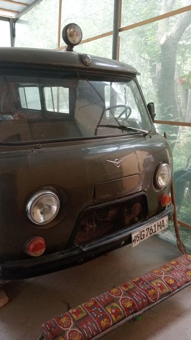 Уаз 452 сотилади