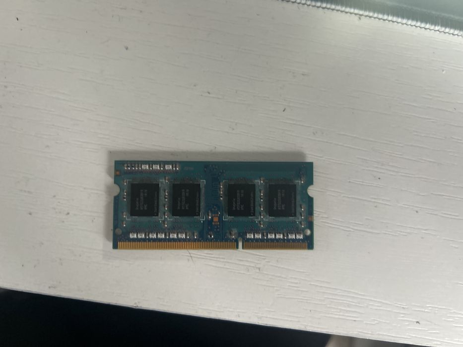 Оперативная память DDR3 sodimm 2Gb