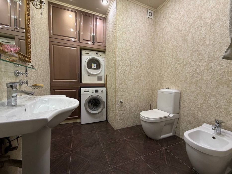 Квартира Ц-5 Пожарка 3/6/9 214 м2