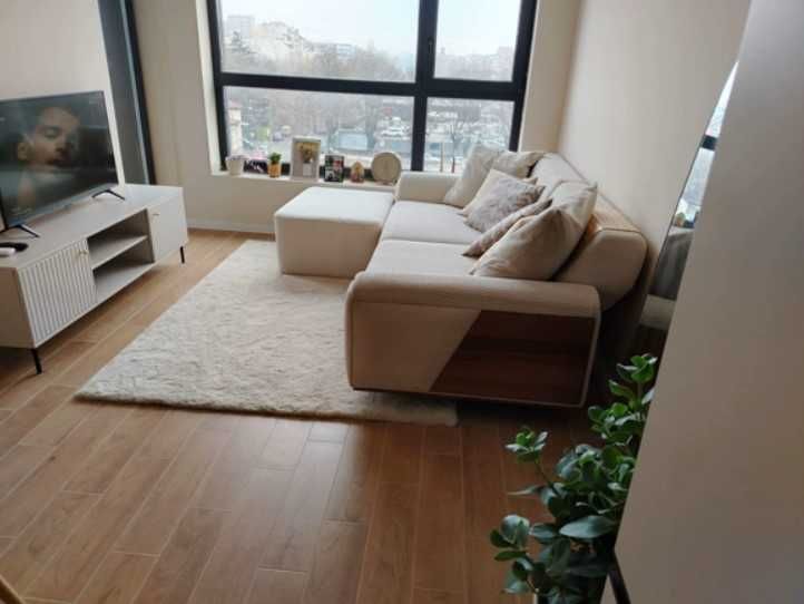 Дава се под наем Двустаен апартамент в София, Банишора - 65 кв.м за 896.58 € - Снимка #1