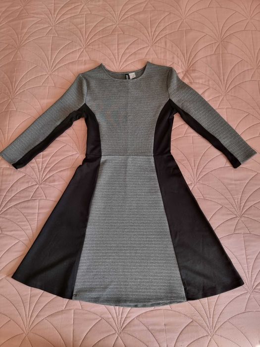 *Намаление! - Рокля - H&M Divided - (XS размер)