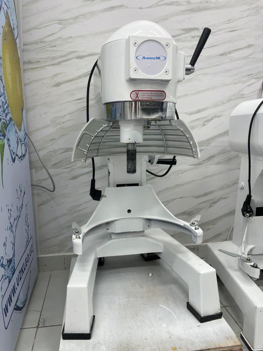 Миксер производственный ASSUM 20л.