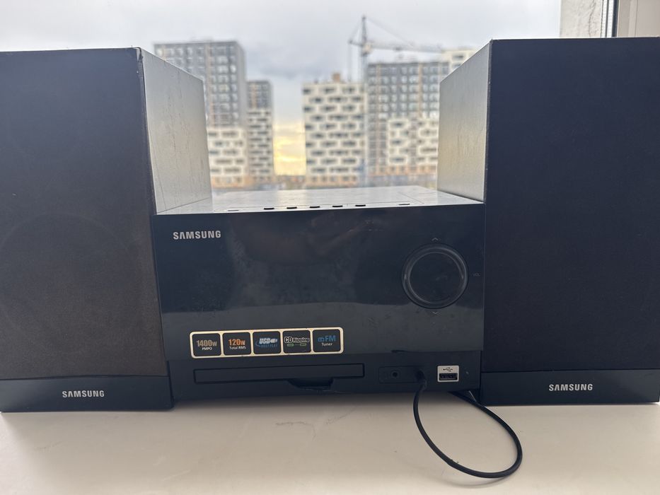 Samsung MM-G25..