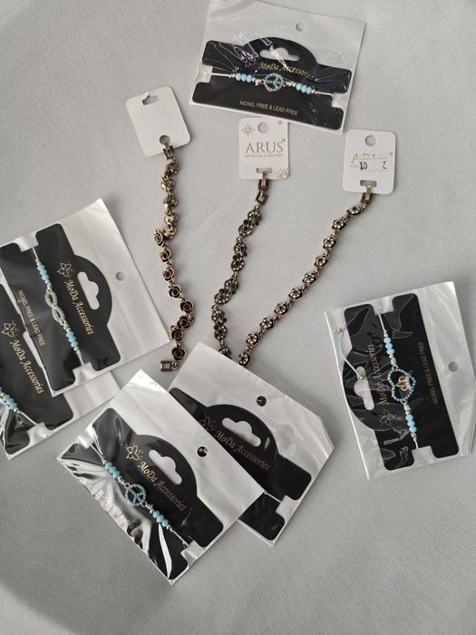 Гривни , колиета, пръстени