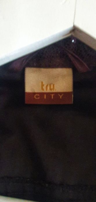 Vand geaca maro dama