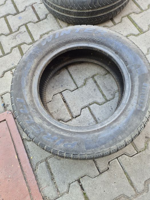 Vind cauciucuri 195/65R15