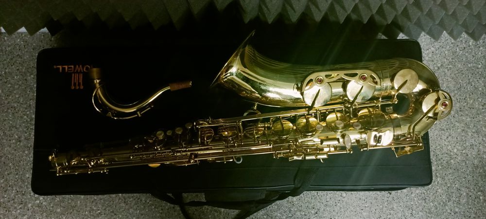 Саксофон тенор. Rowell