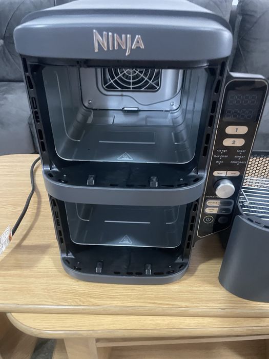 Friteuza cu aer cald Ninja Double Stack XL