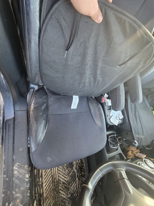 Хонда црв 2/ 2.0 бензин НА ЧАСТИ