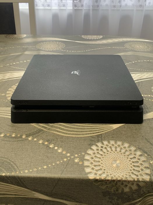 Vand playstation4 slim