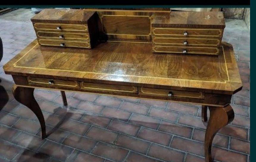 Очарование прошлого!  Антикварный ломберный столик без реставрации.