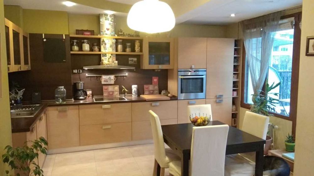 Продава се Тристаен апартамент в София, Стрелбище - 116 кв.м за 1940 €/кв.м - Снимка #3