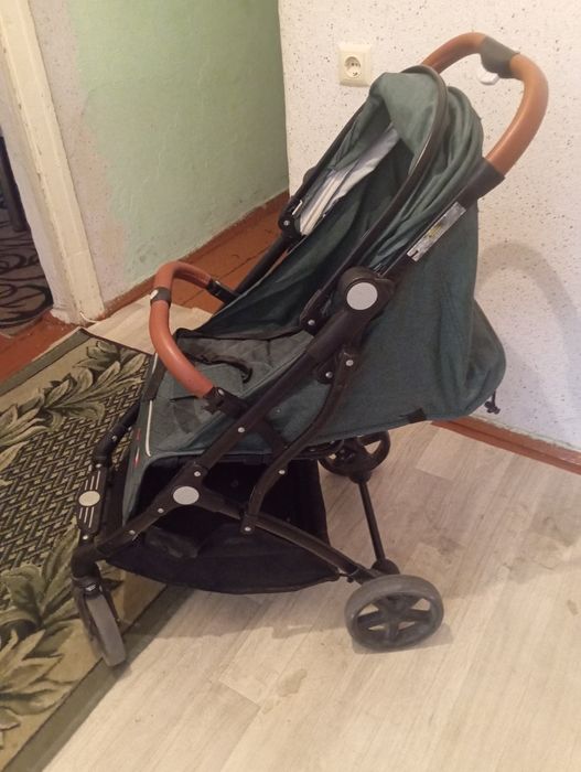 Продам коляску хорошая