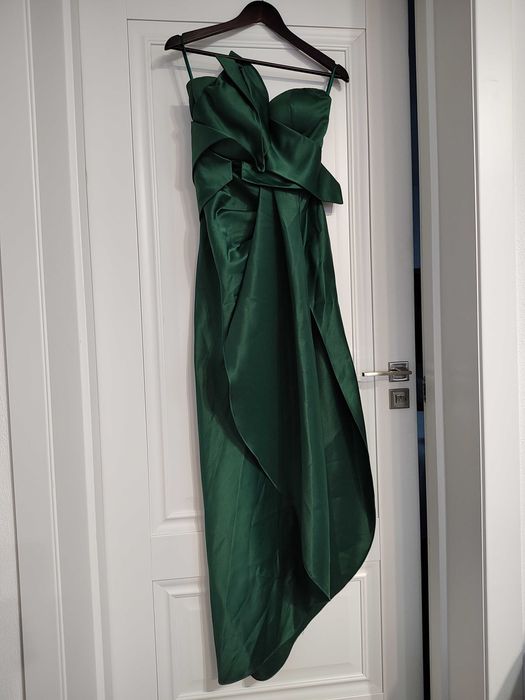 Rochie de ocazii pentru tinere