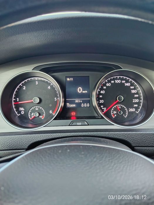 Vând golf 7 din 2016 motor 1,6 tdi 110 cp km 172600