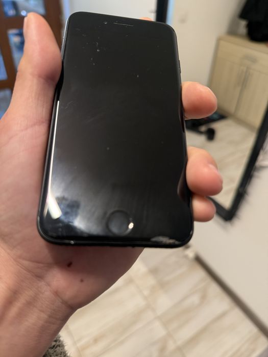 iPhone 7 Negru 128GB