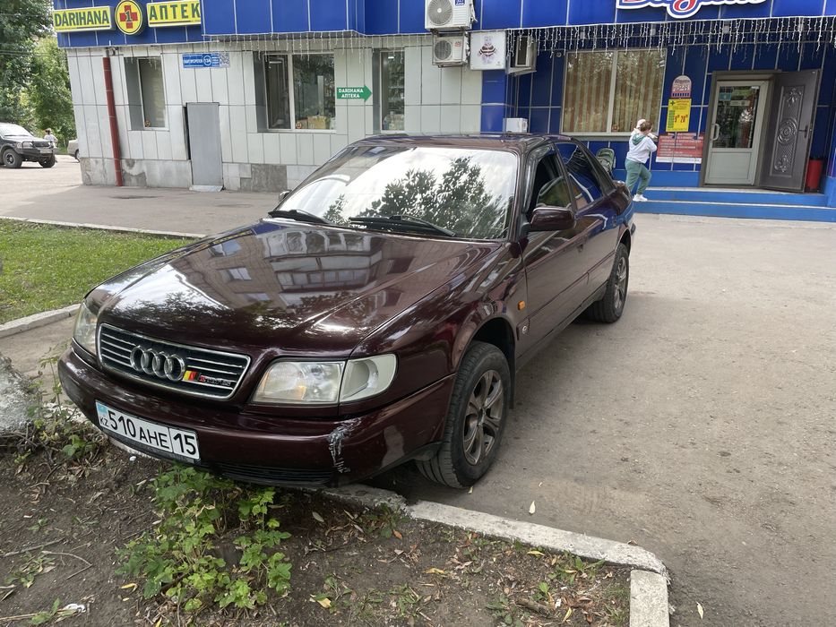 Продам надежный Ауди А6 С4