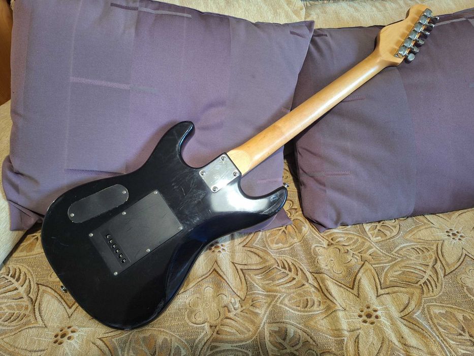 Електрическа китара Encore