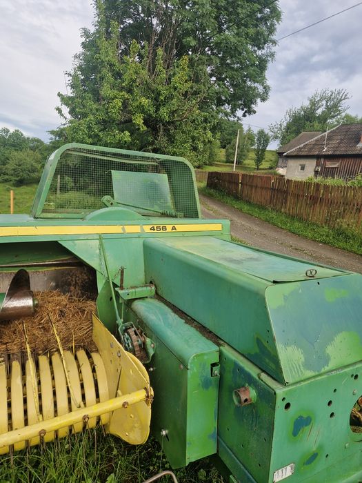 Vand balotiera John Deere 456a