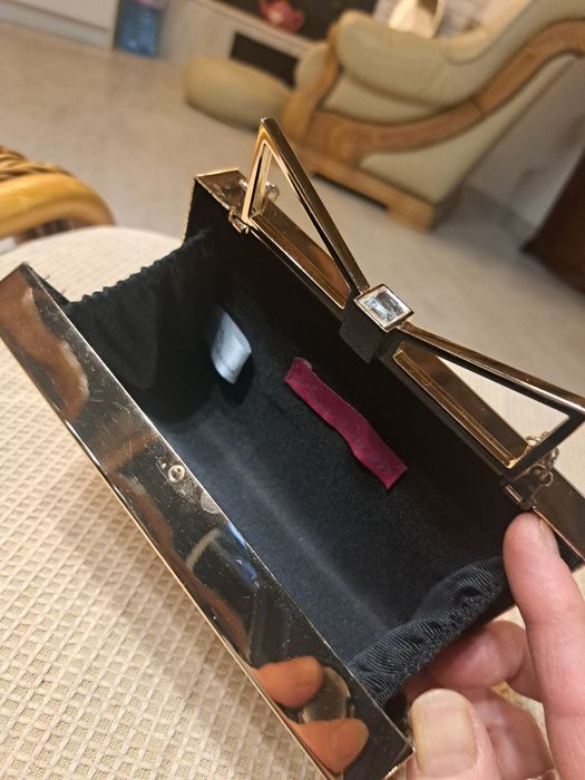 Дамска чантичка в розово