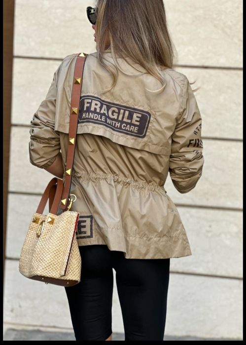 Парка Яке  Avin и zara