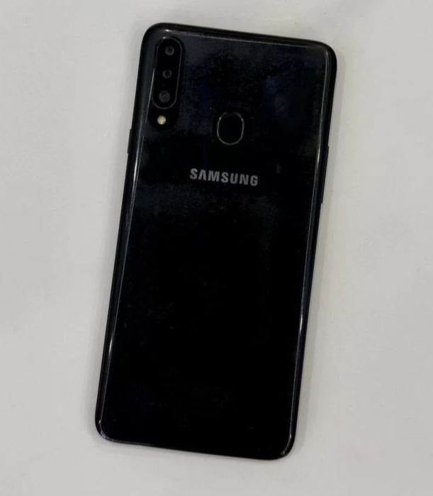 Samsung Galaxy A20s, 3/32 ГБ, 2 SIM