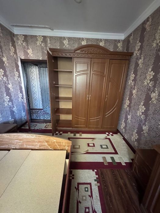 Shkaf, trimo va spalni kravat