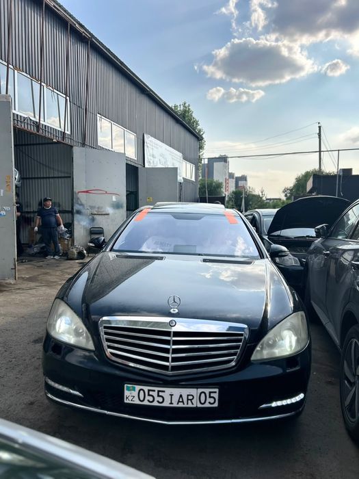 Замена лобового стекла быстро и качественно!
Предлагаем профессиональн