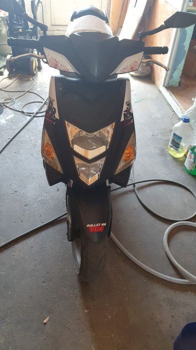 Vând scuter TGB 49 cm