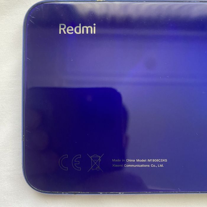 Xiaomi Redmi Note 8 (синий, заблокирован Mi-аккаунт)