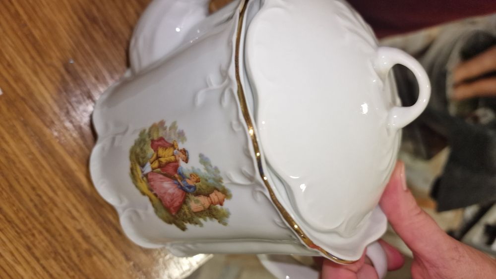 Порцеланови чайници